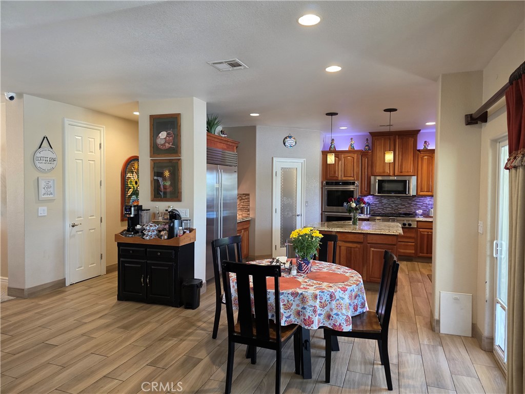 MLS #SR25189119 image #10