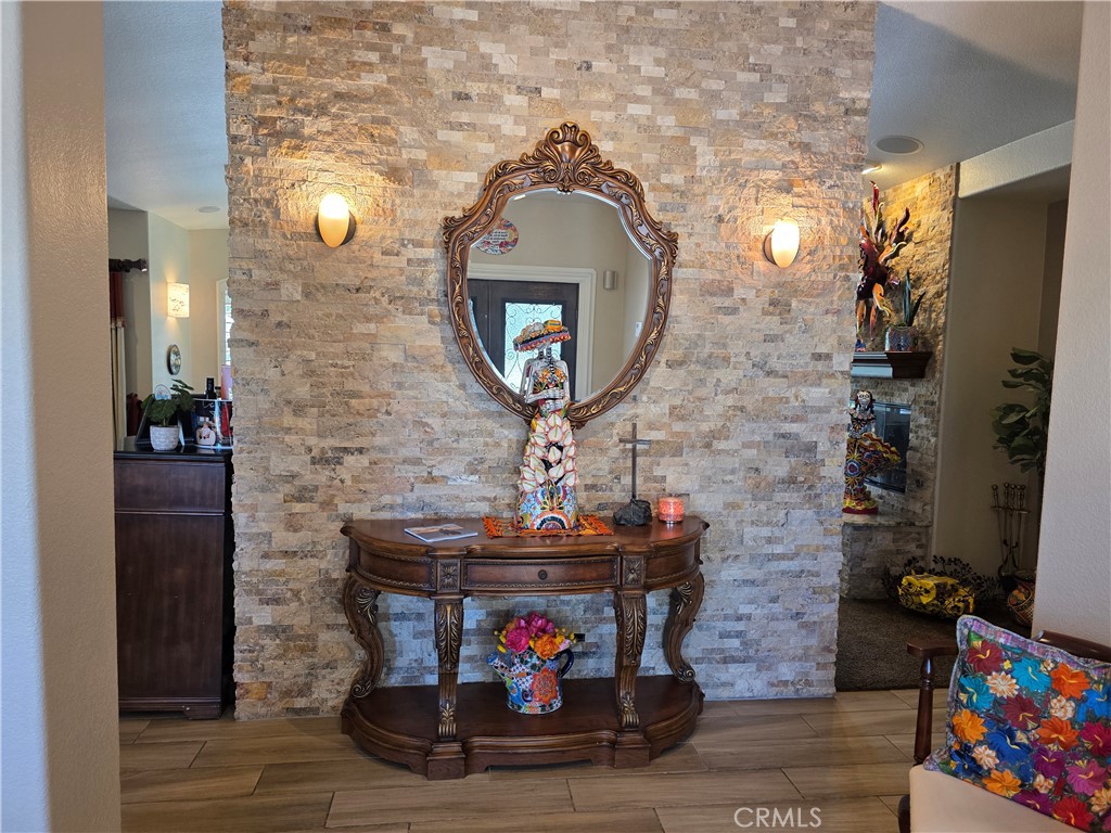 MLS #SR25189119 image #4