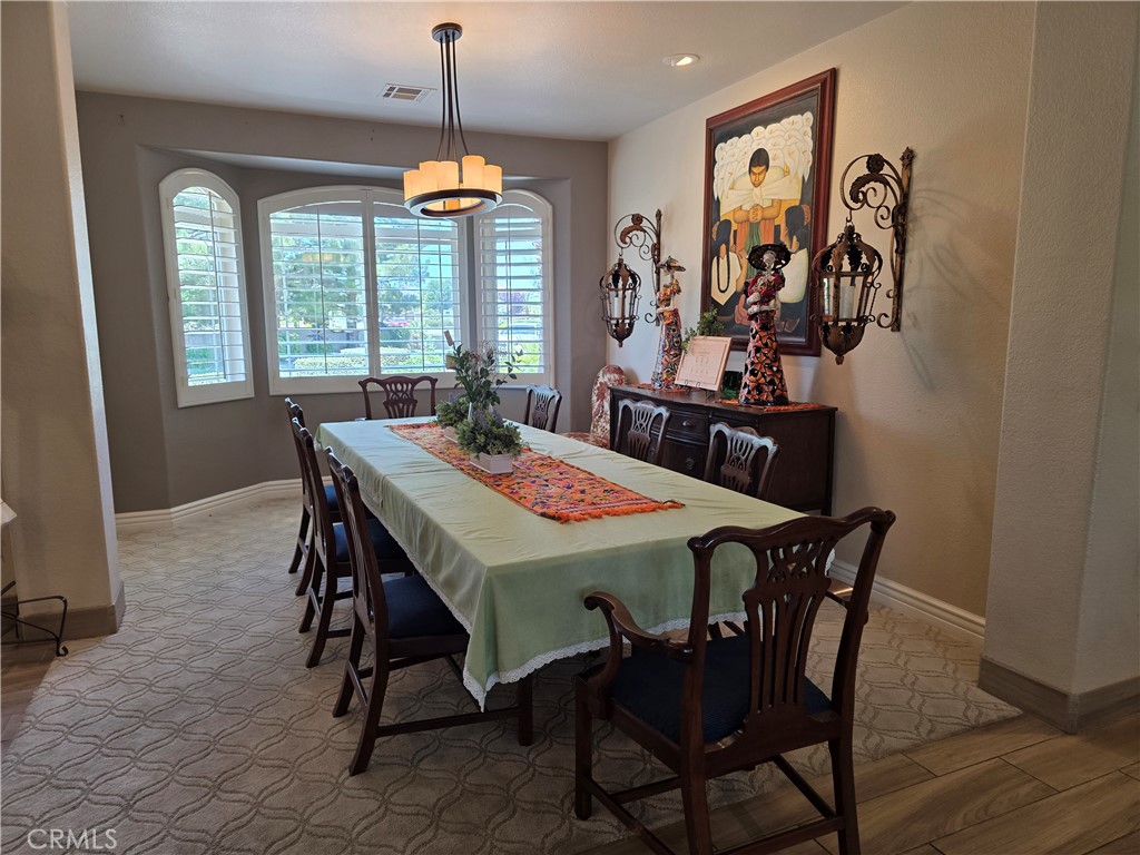 MLS #SR25189119 image #5