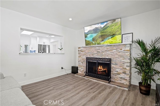 MLS #SR25189293 image #4