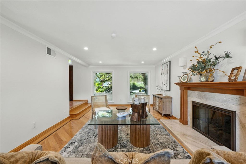 MLS #SR25189434 image #2