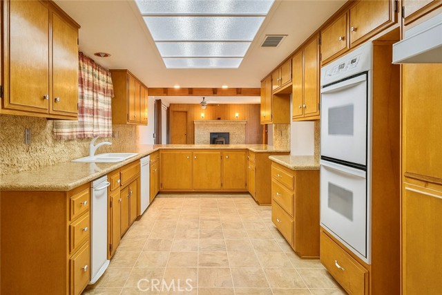 MLS #SR25189609 image #6
