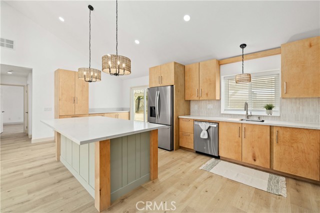 MLS #SR25189990 image #13