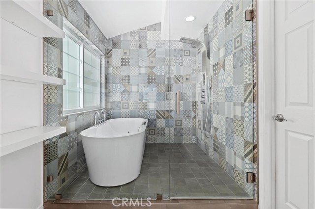 MLS #SR25190196 image #16