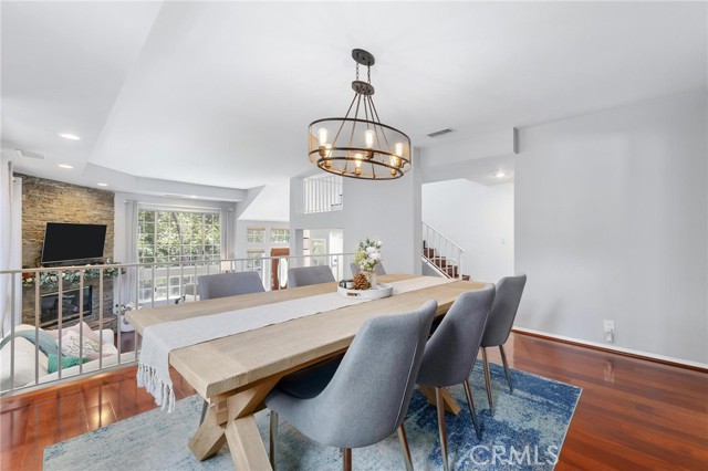 MLS #SR25190196 image #8