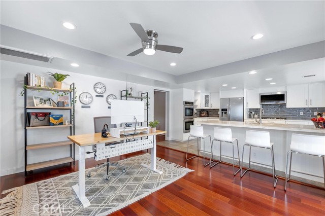 MLS #SR25190196 image #9