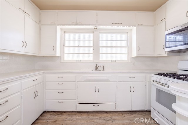 MLS #SR25190544 image #11