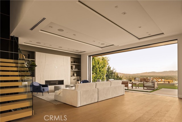 MLS #SR25190550 image #5