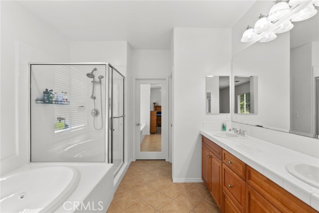 MLS #SR25191579 image #24