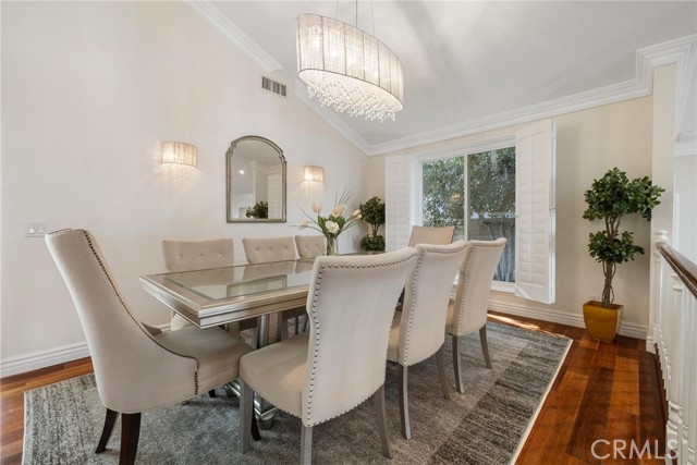 MLS #SR25191621 image #8