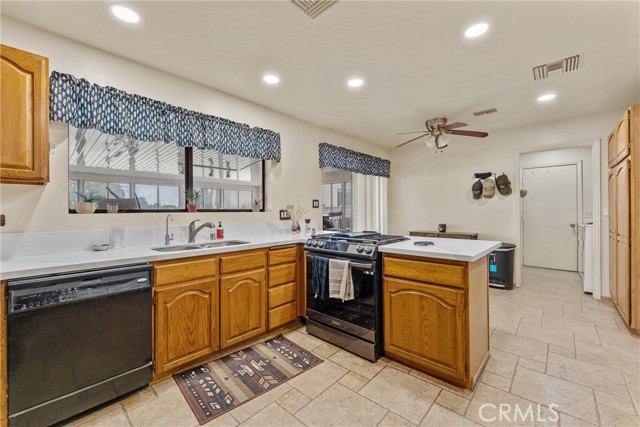 MLS #SR25191643 image #4