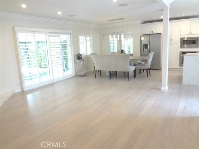 MLS #SR25191655 image #5