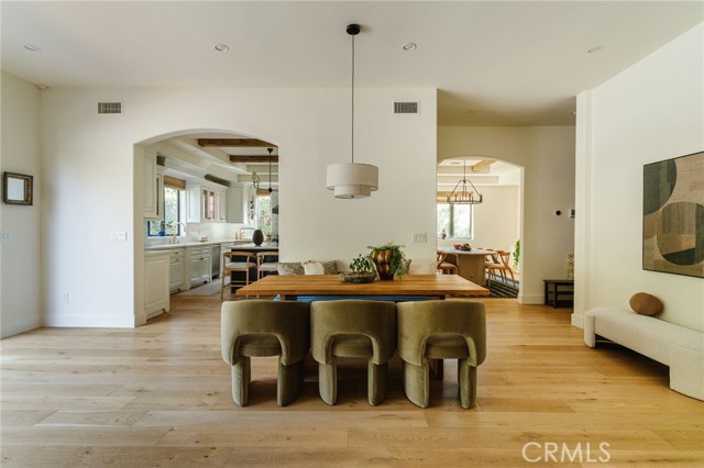 MLS #SR25191804 image #10