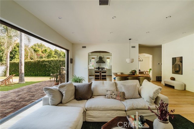 MLS #SR25191804 image #11