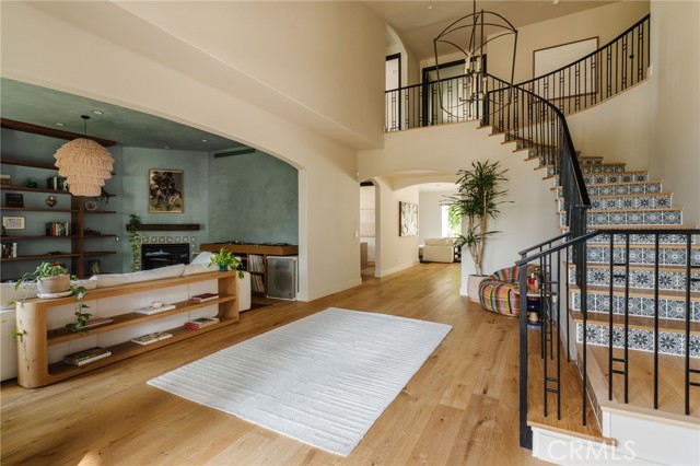 MLS #SR25191804 image #4