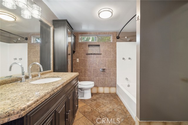 MLS #SR25191940 image #10