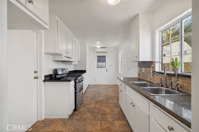 MLS #SR25191940 image #24