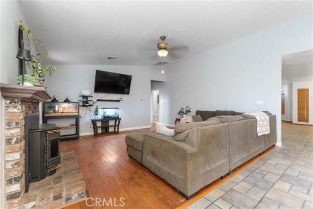 MLS #SR25192113 image #10