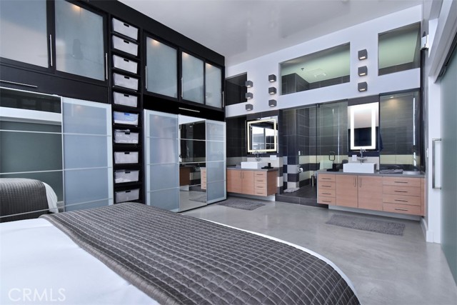 MLS #SR25192205 image #17