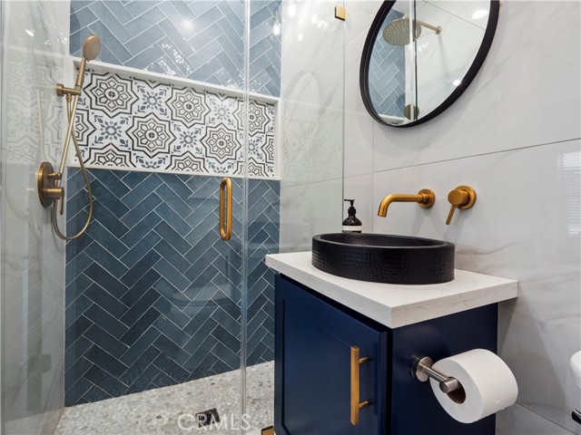 MLS #SR25192215 image #7