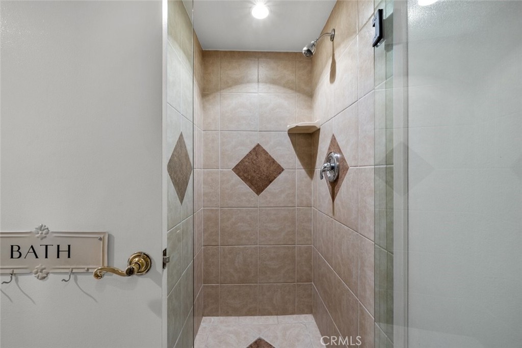 MLS #SR25192251 image #16