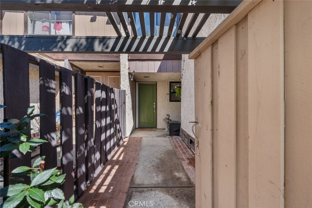 MLS #SR25192251 image #2