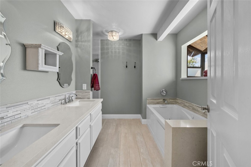 MLS #SR25192251 image #24