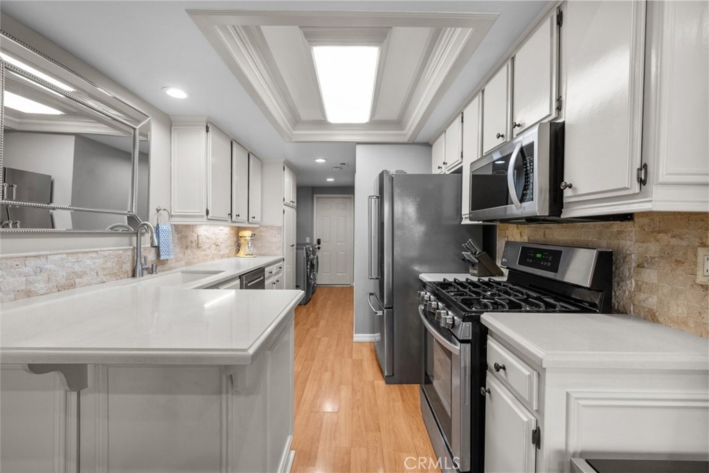 MLS #SR25192251 image #9