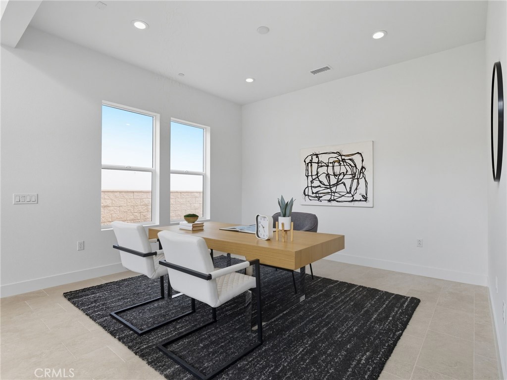 MLS #SR25192734 image #10