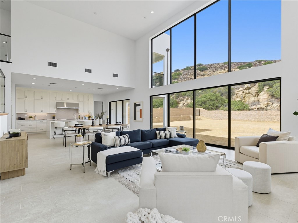 MLS #SR25192734 image #2