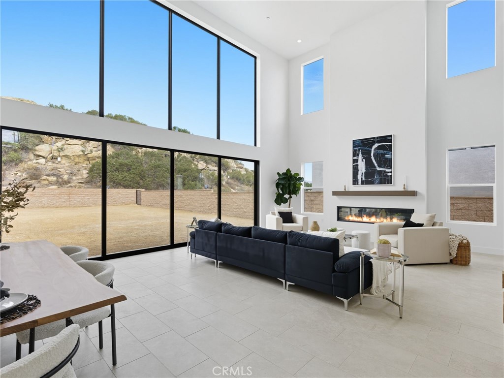 MLS #SR25192734 image #4