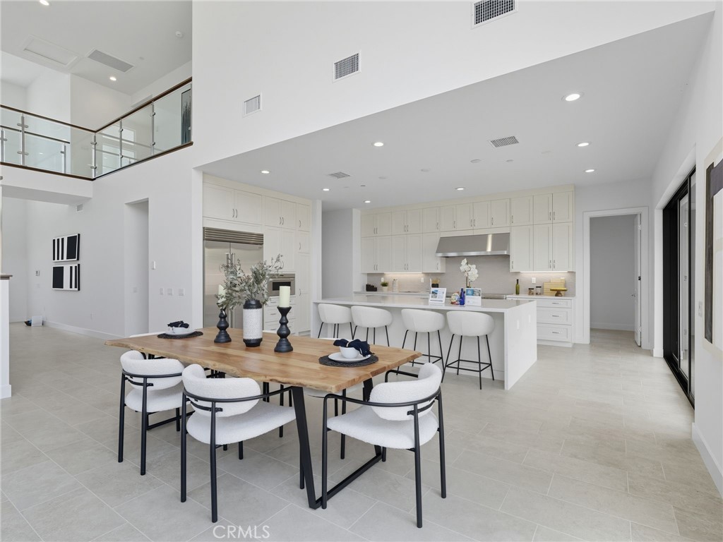 MLS #SR25192734 image #8