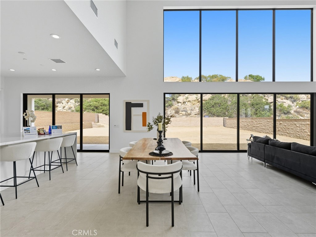 MLS #SR25192734 image #9