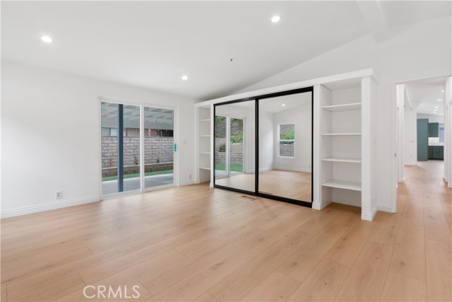 MLS #SR25192831 image #16