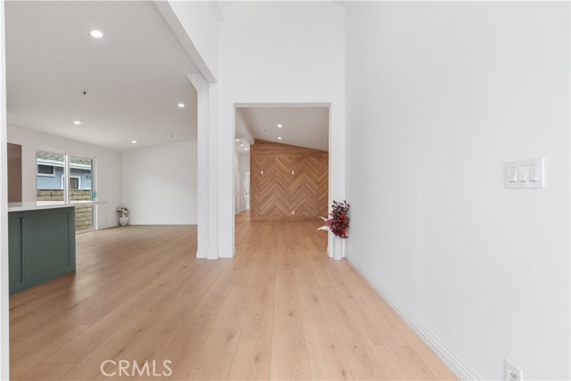 MLS #SR25192831 image #2