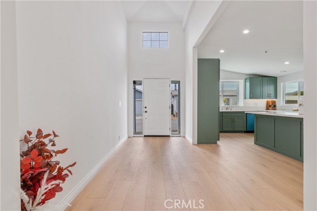 MLS #SR25192831 image #3