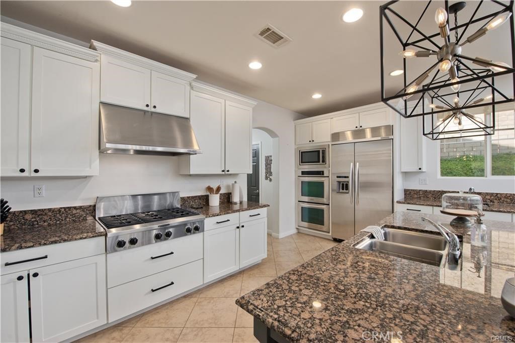 MLS #SR25192946 image #3