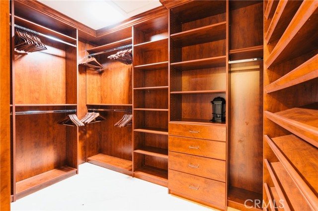 MLS #SR25193103 image #18