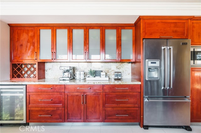 MLS #SR25193103 image #6