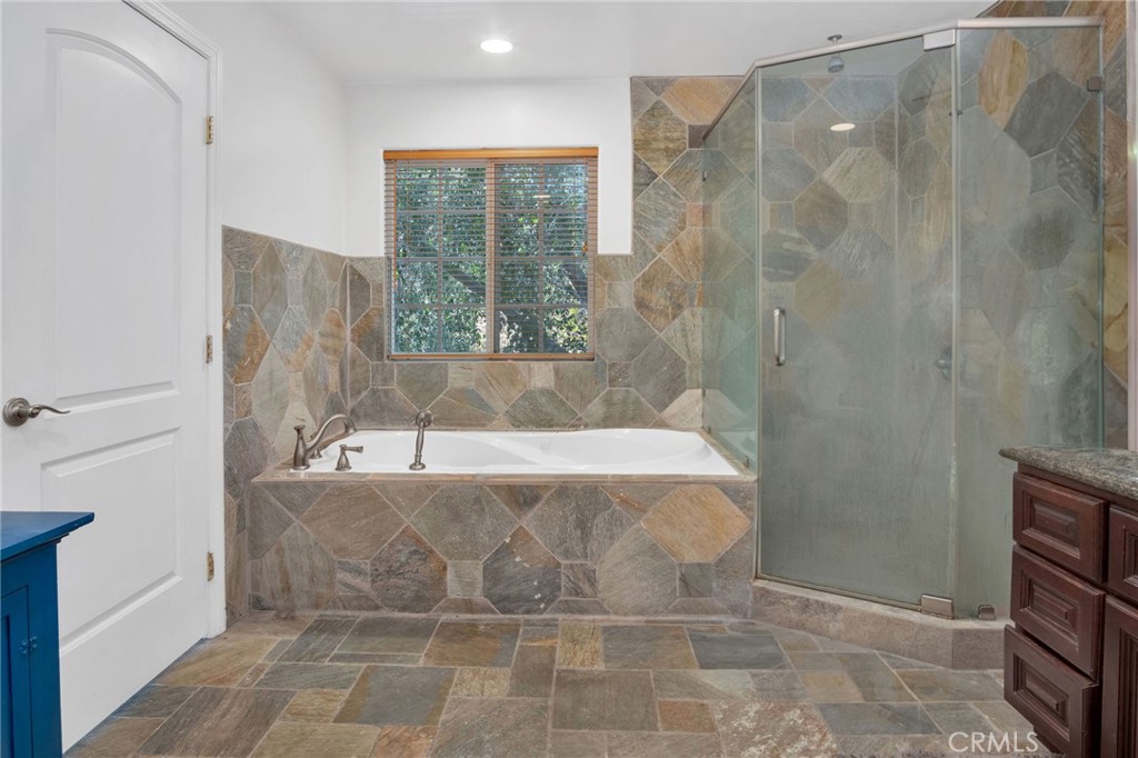 MLS #SR25193397 image #25