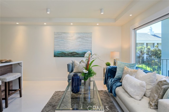 MLS #SR25193558 image #10