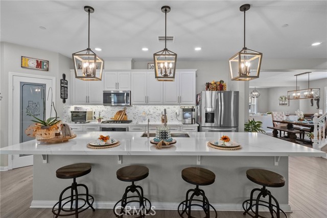 MLS #SR25193651 image #3