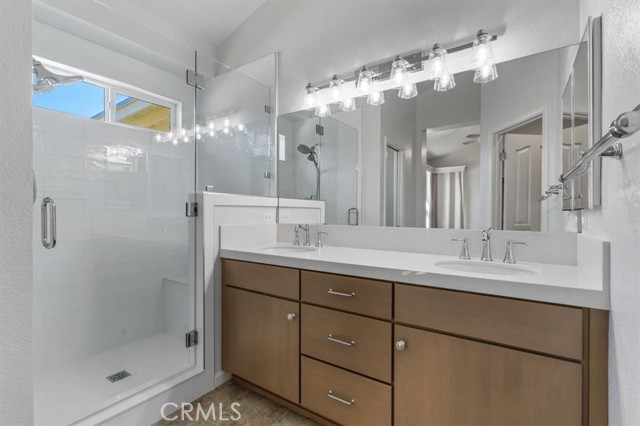 MLS #SR25193857 image #9