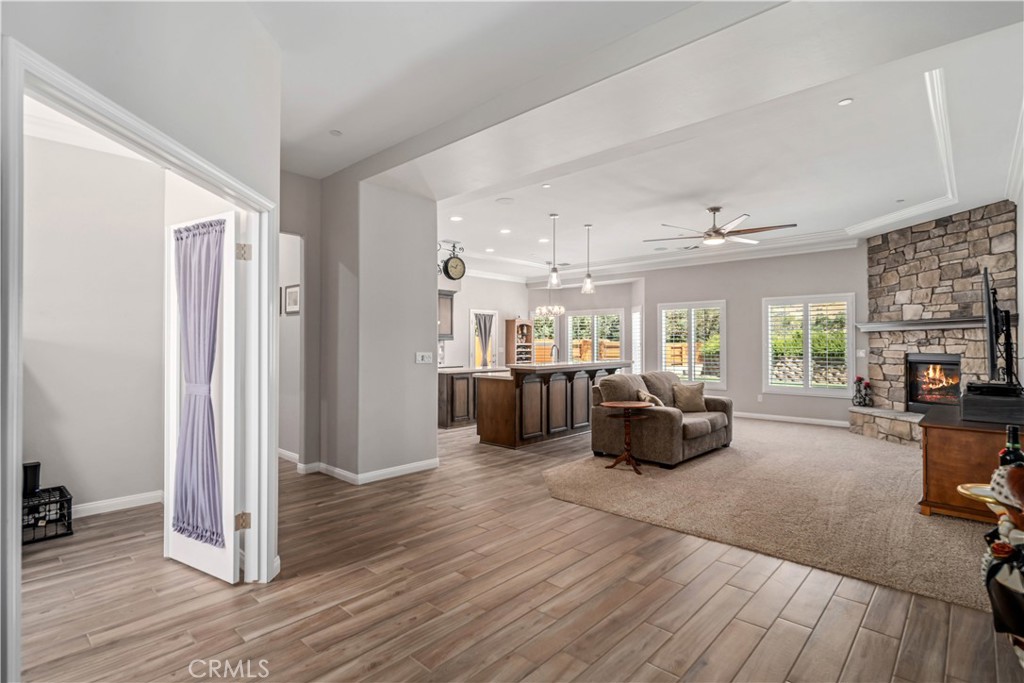 MLS #SR25194139 image #5