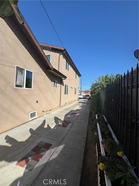 MLS #SR25194158 image #3