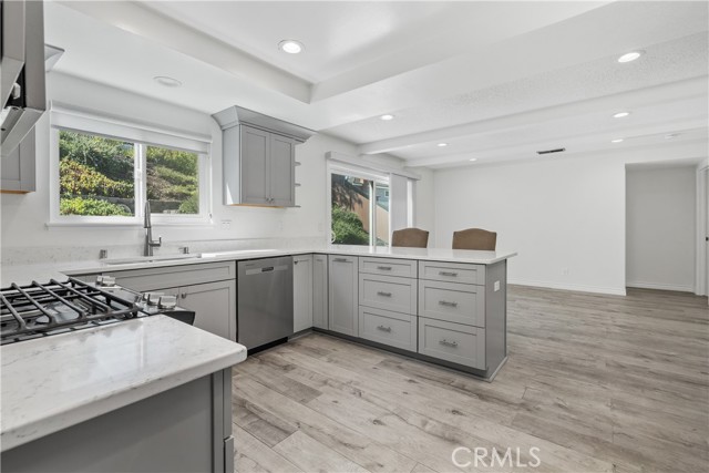 MLS #SR25194193 image #12