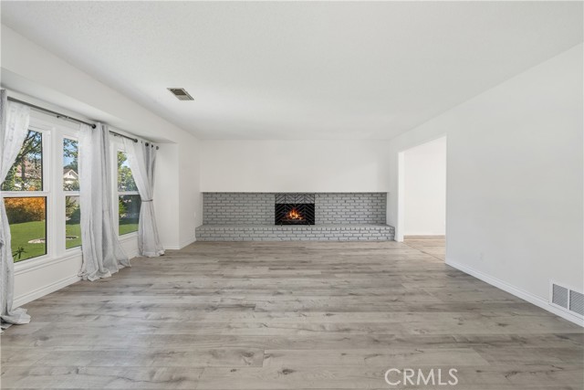 MLS #SR25194193 image #7