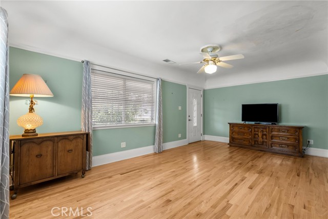 MLS #SR25194962 image #3