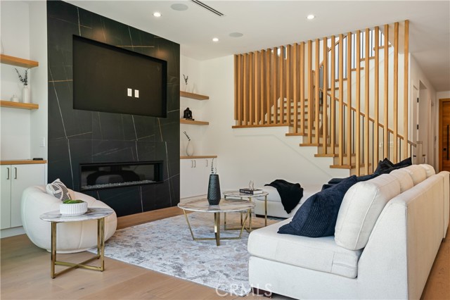 MLS #SR25195046 image #7