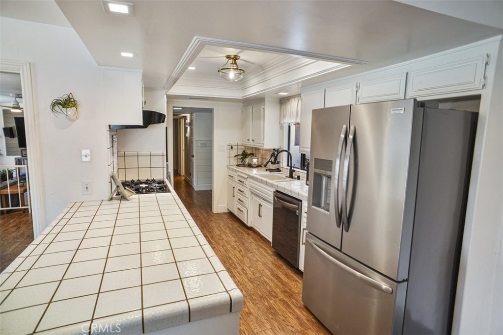 MLS #SR25195179 image #10